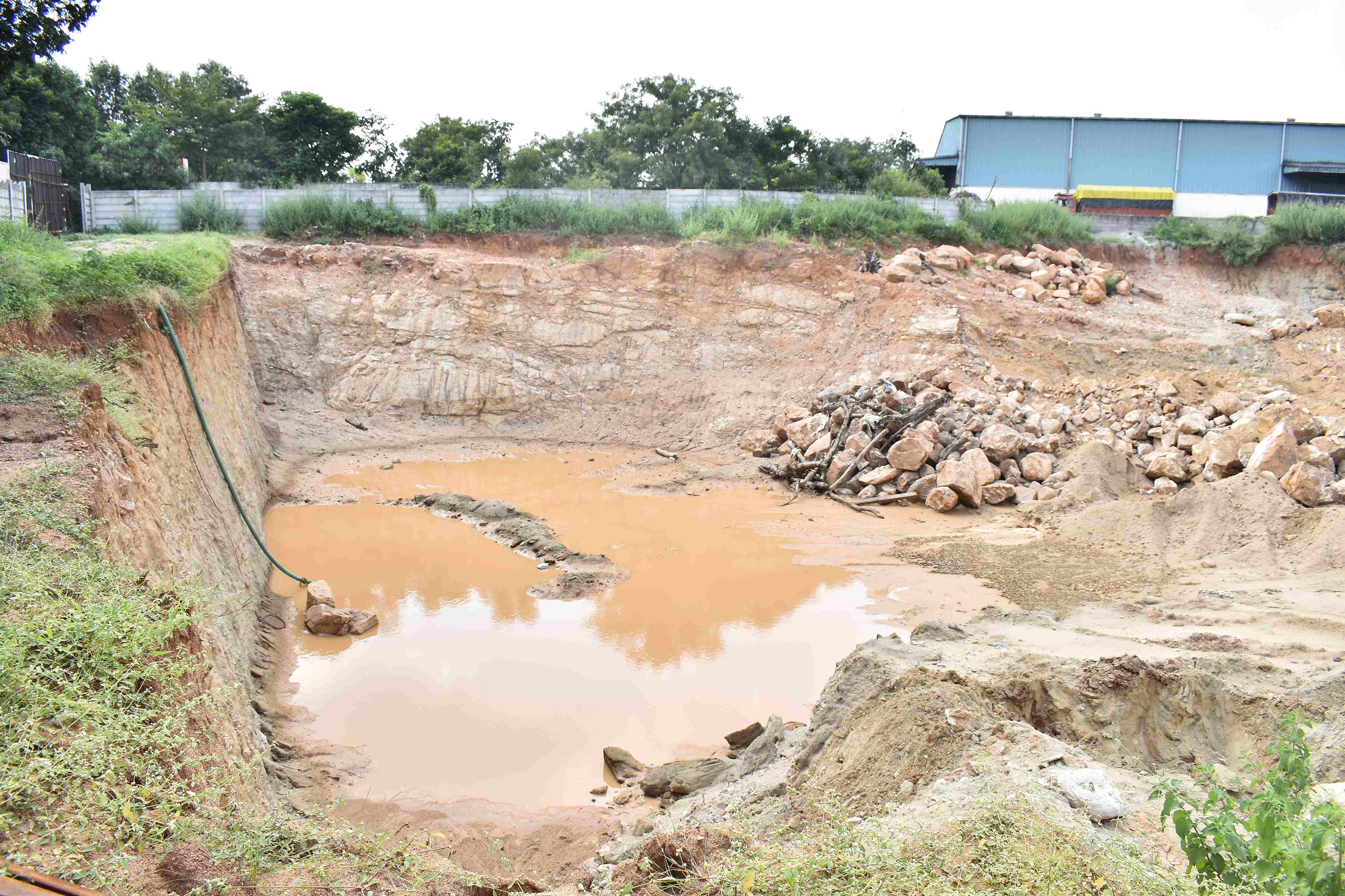 Site updates of Gated Community Flats for Sale in Bowrampet